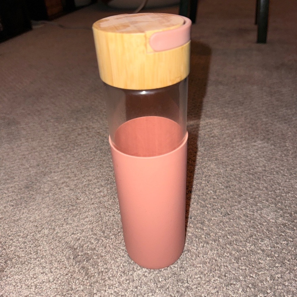 Glass Water Bottle with Bamboo Lid - Pink